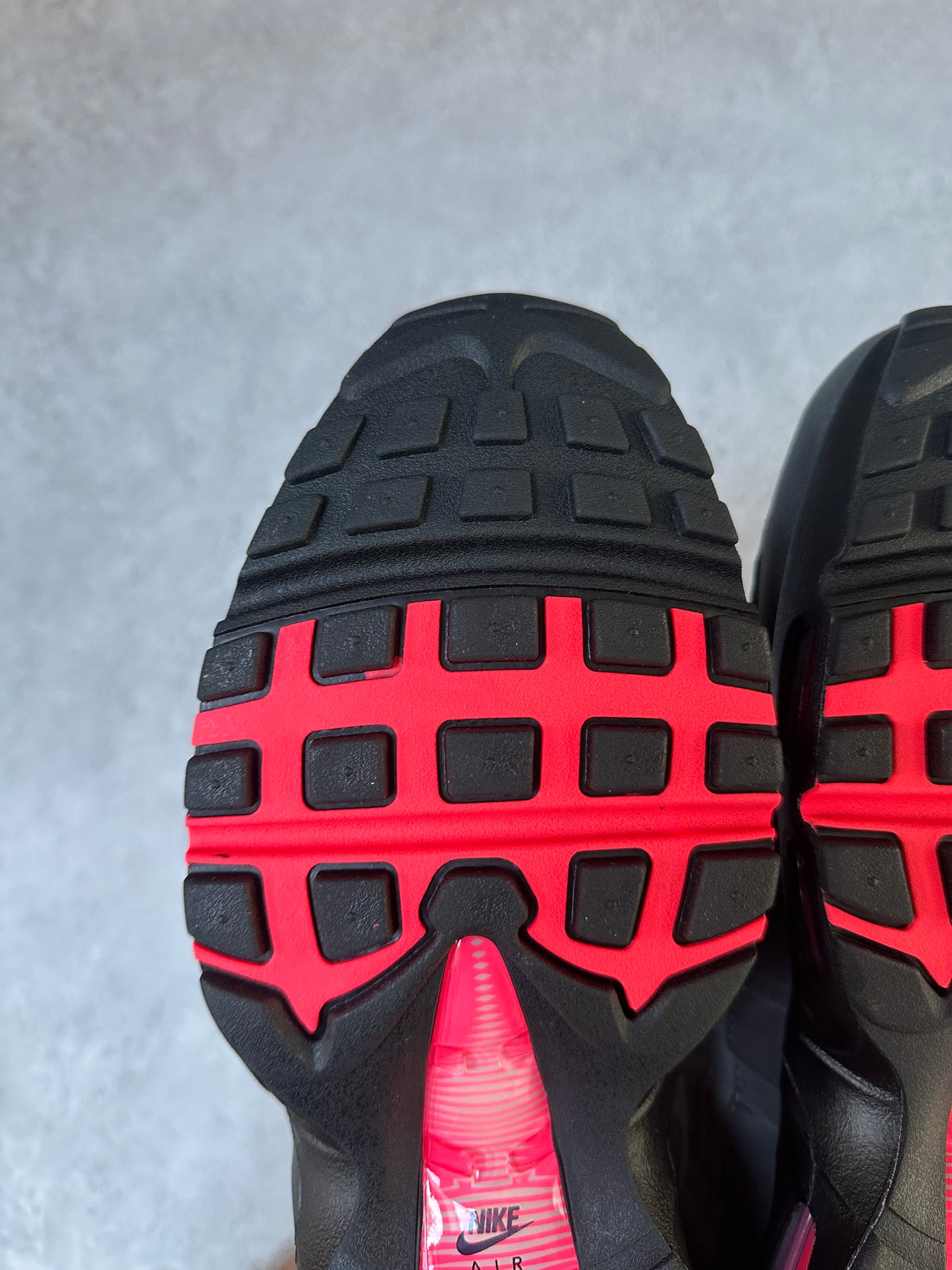 Nike Air Max 95 - Solar Red 2025 - UK12