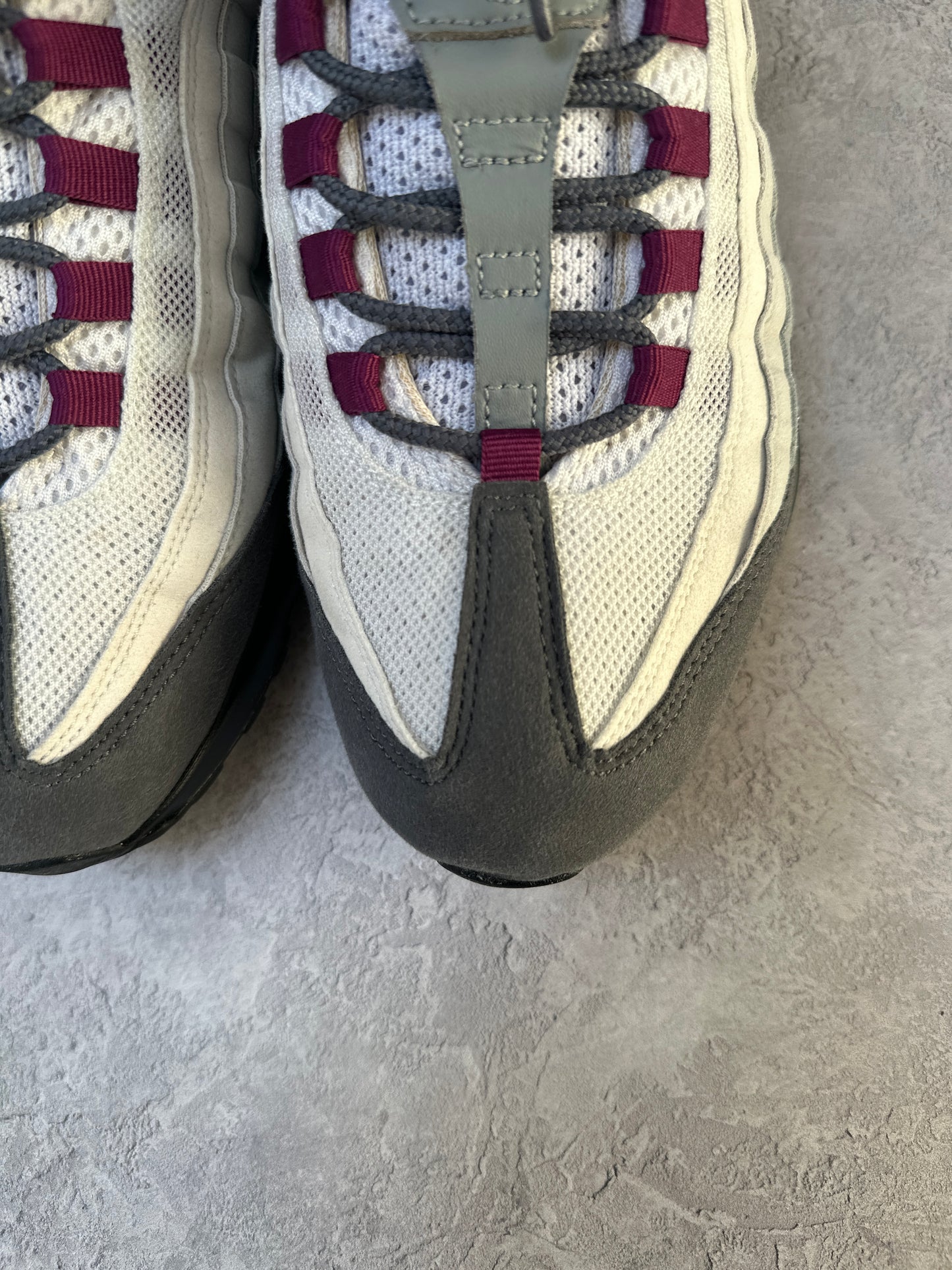 Nike Air Max 95 - Grape / Grey IDs - UK9