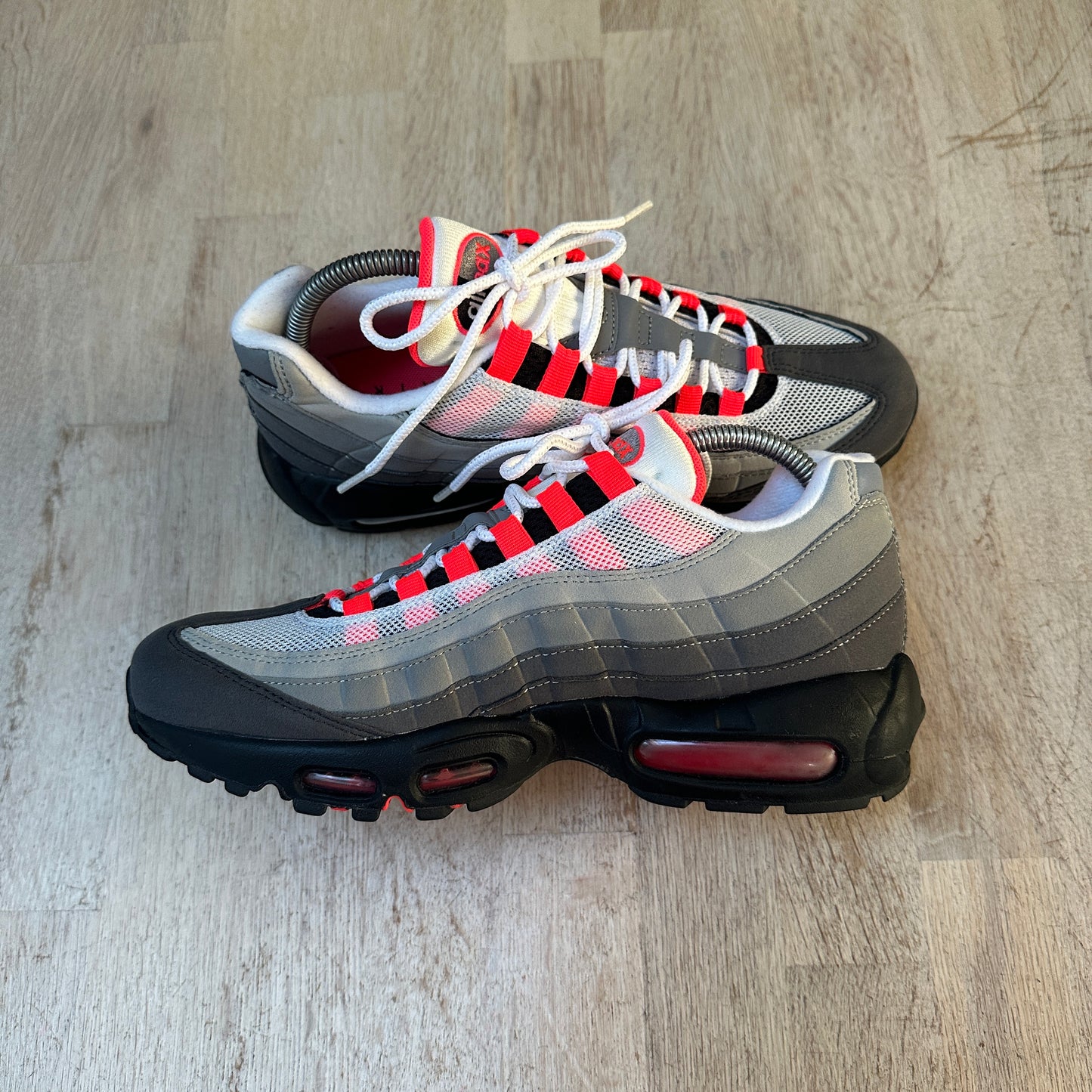 Nike Air Max 95 - Solar Red - UK7