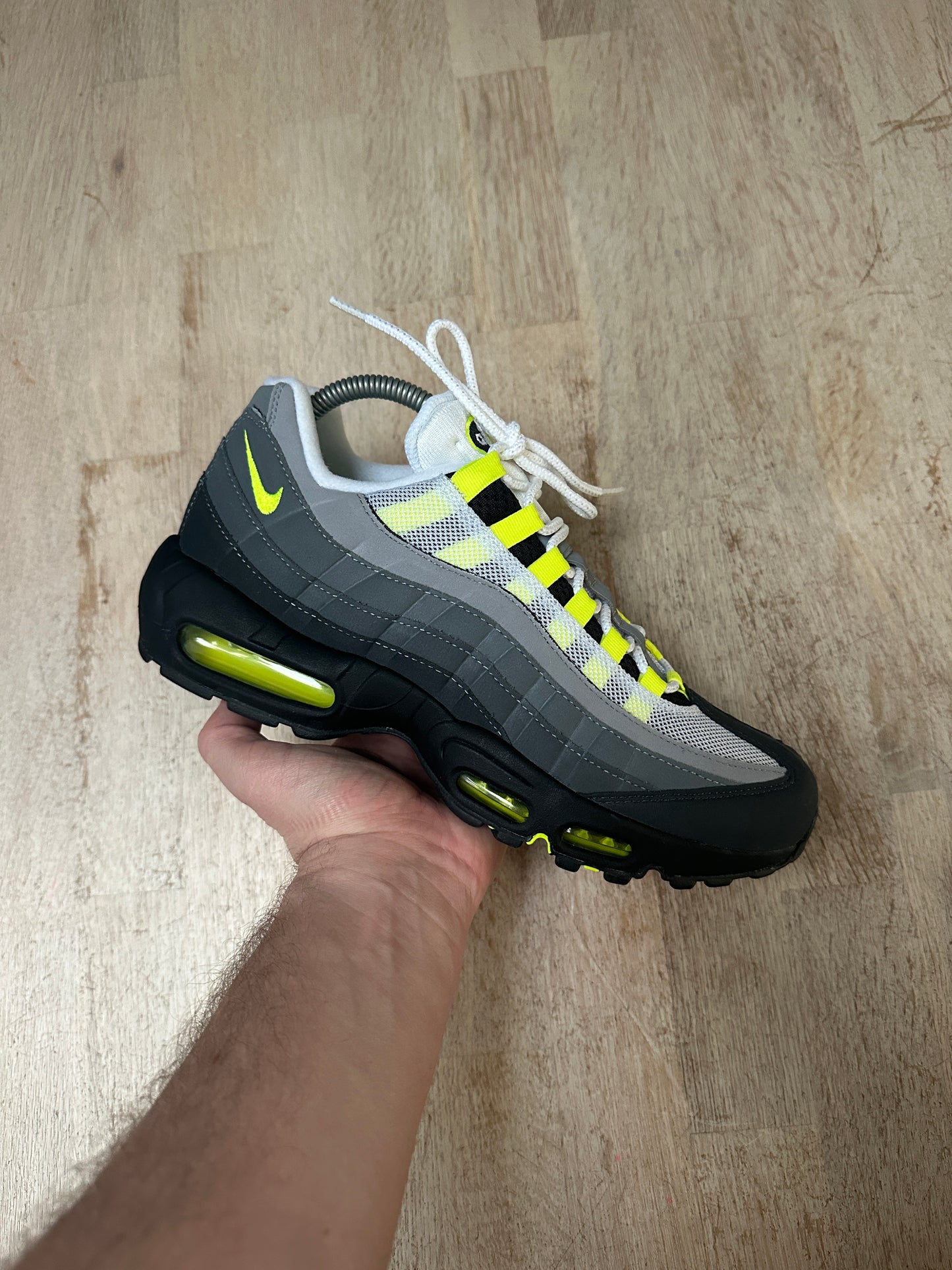 Nike Air Max 95 - Neon 2020 - UK7.5