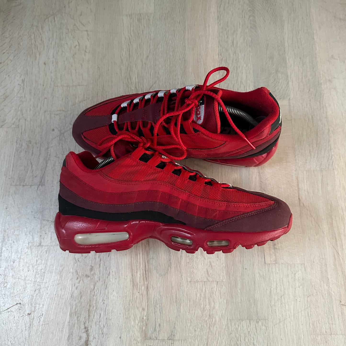 Nike Air Max 95 - Black/Red IDs - UK9