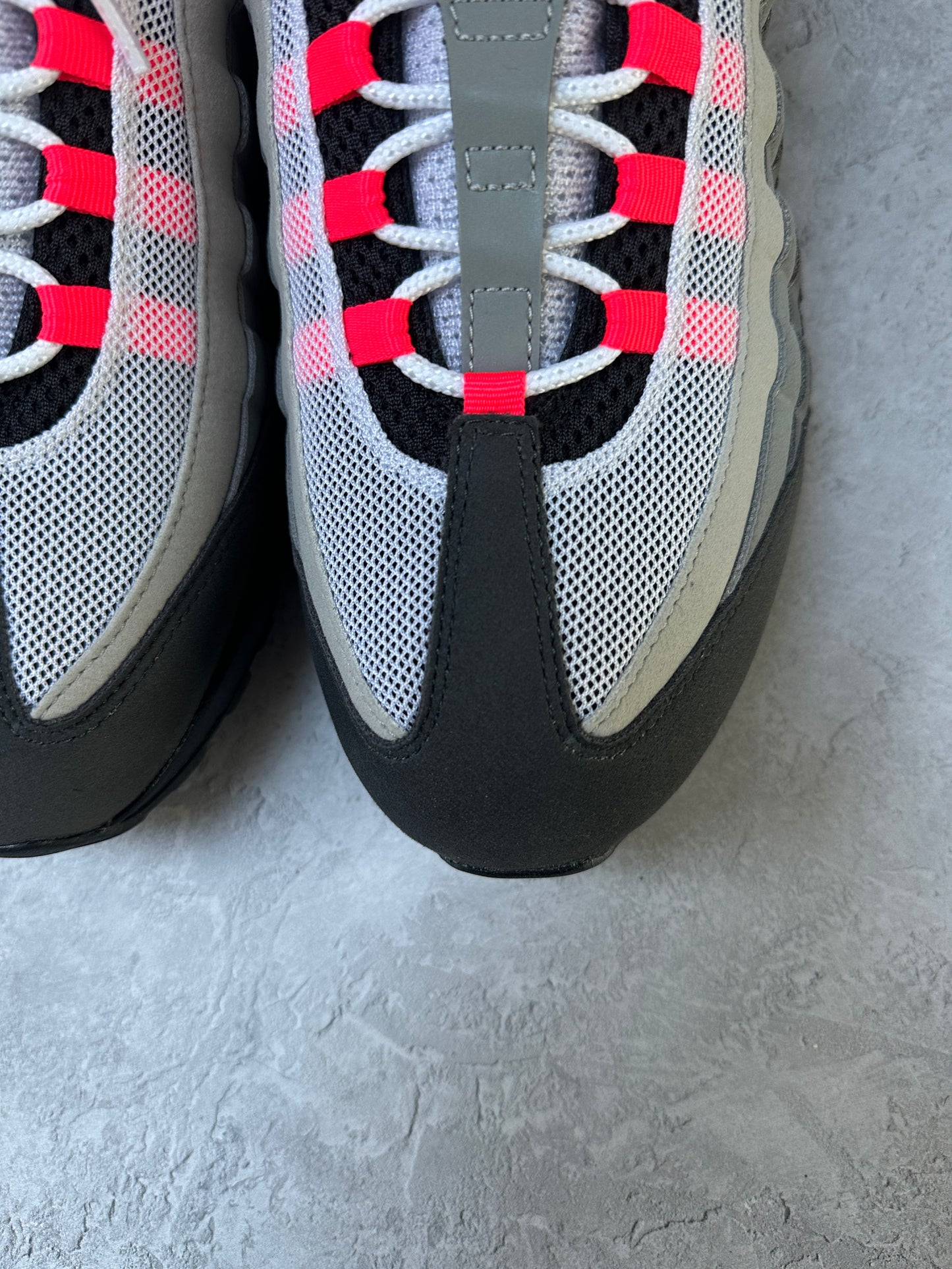Nike Air Max 95 - Solar Red 2025 - UK12