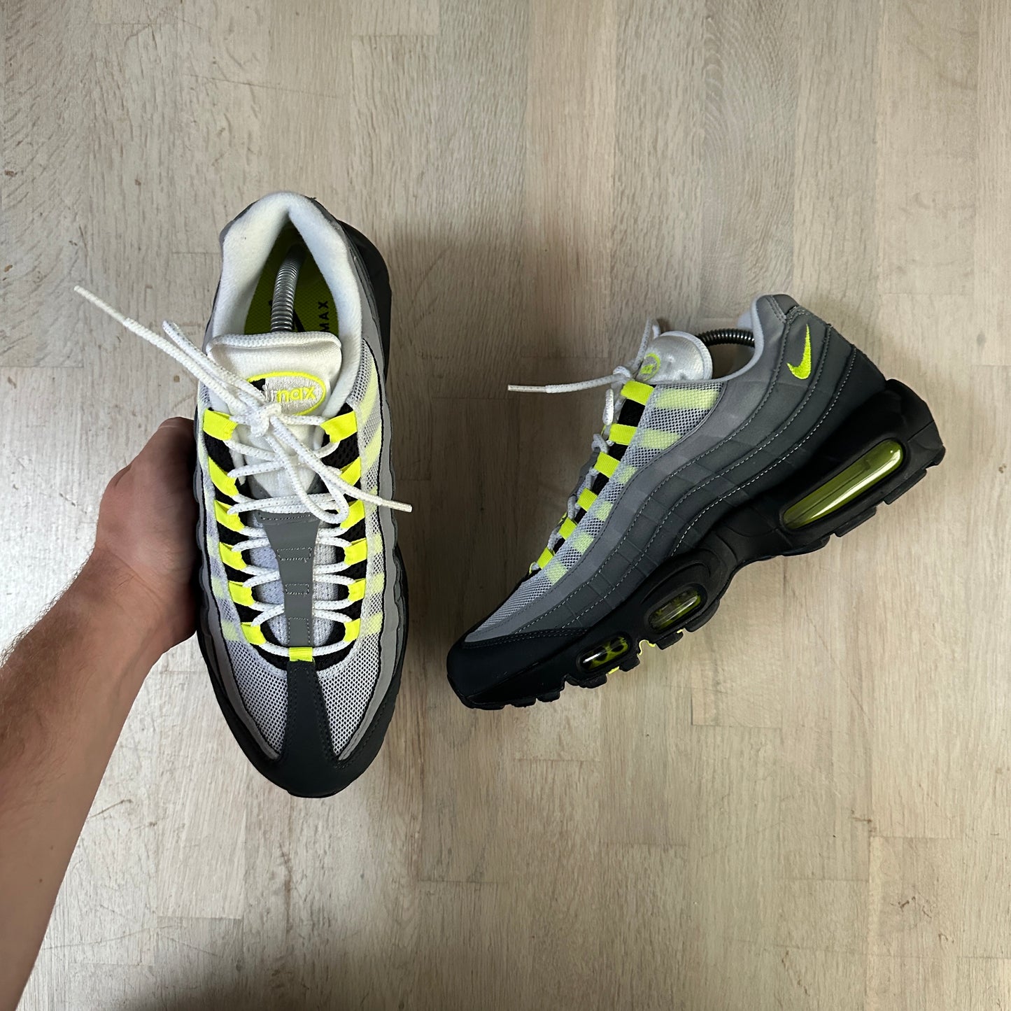 Nike Air Max 95 - Neon 2020 - UK9.5