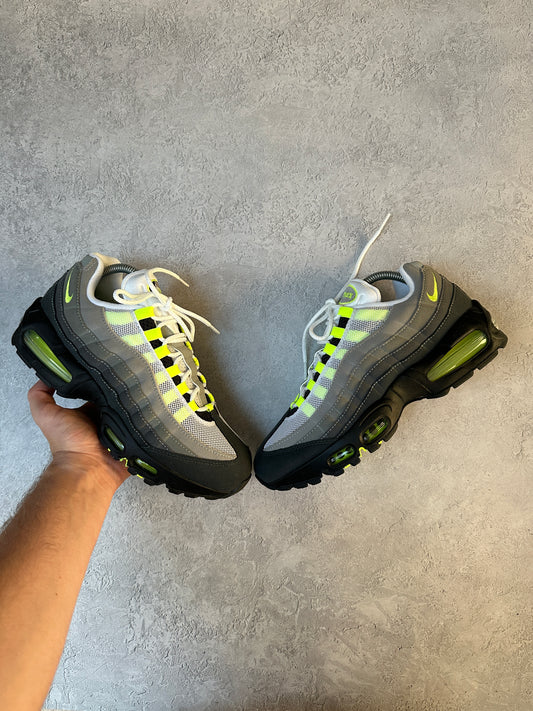 Nike Air Max 95 - Neon 2025 - UK7