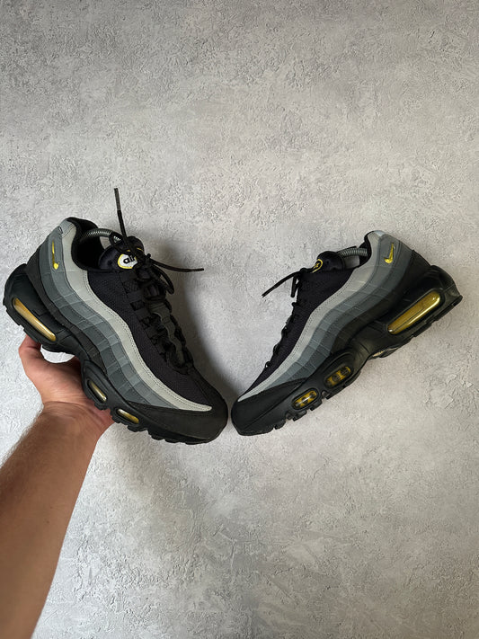 Nike Air Max 95 - Batman - UK8