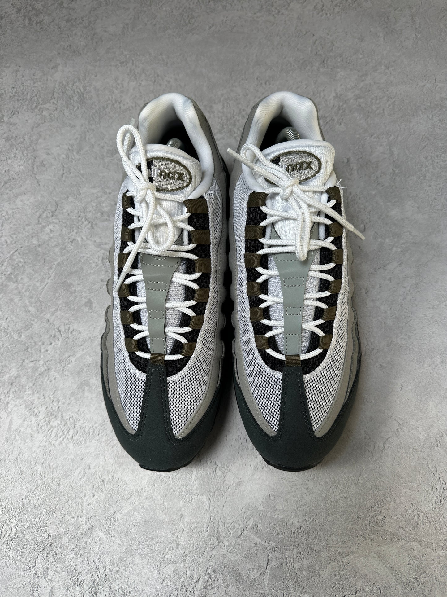 Nike Air Max 95 - Medium Olive - UK8.5