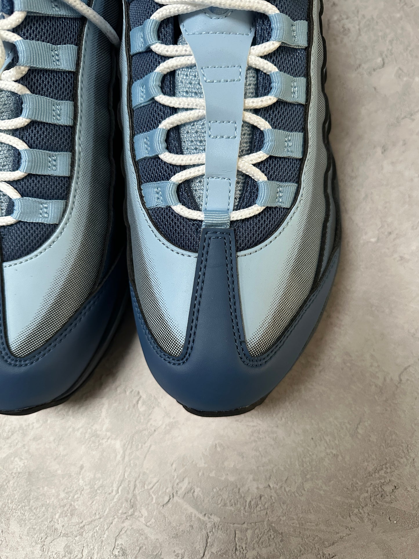 Nike Air Max 95 - Yu-Gi-Oh - UK9