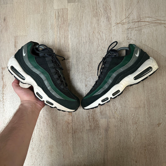 Nike Air Max 95 - Outdoor Green - UK8