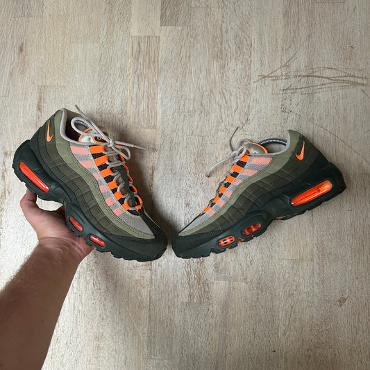 Nike Air Max 95 - Total Orange - UK7.5