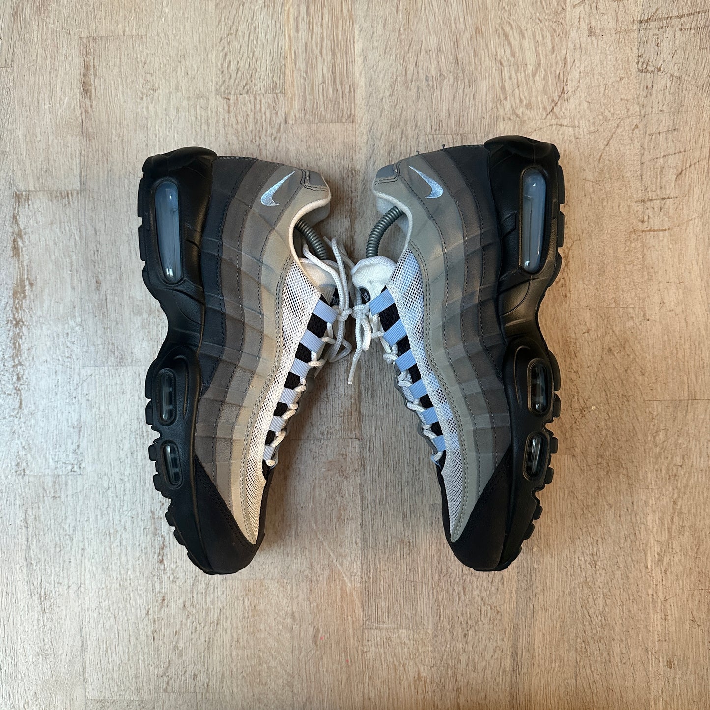 Nike Air Max 95 - Aluminum - UK9