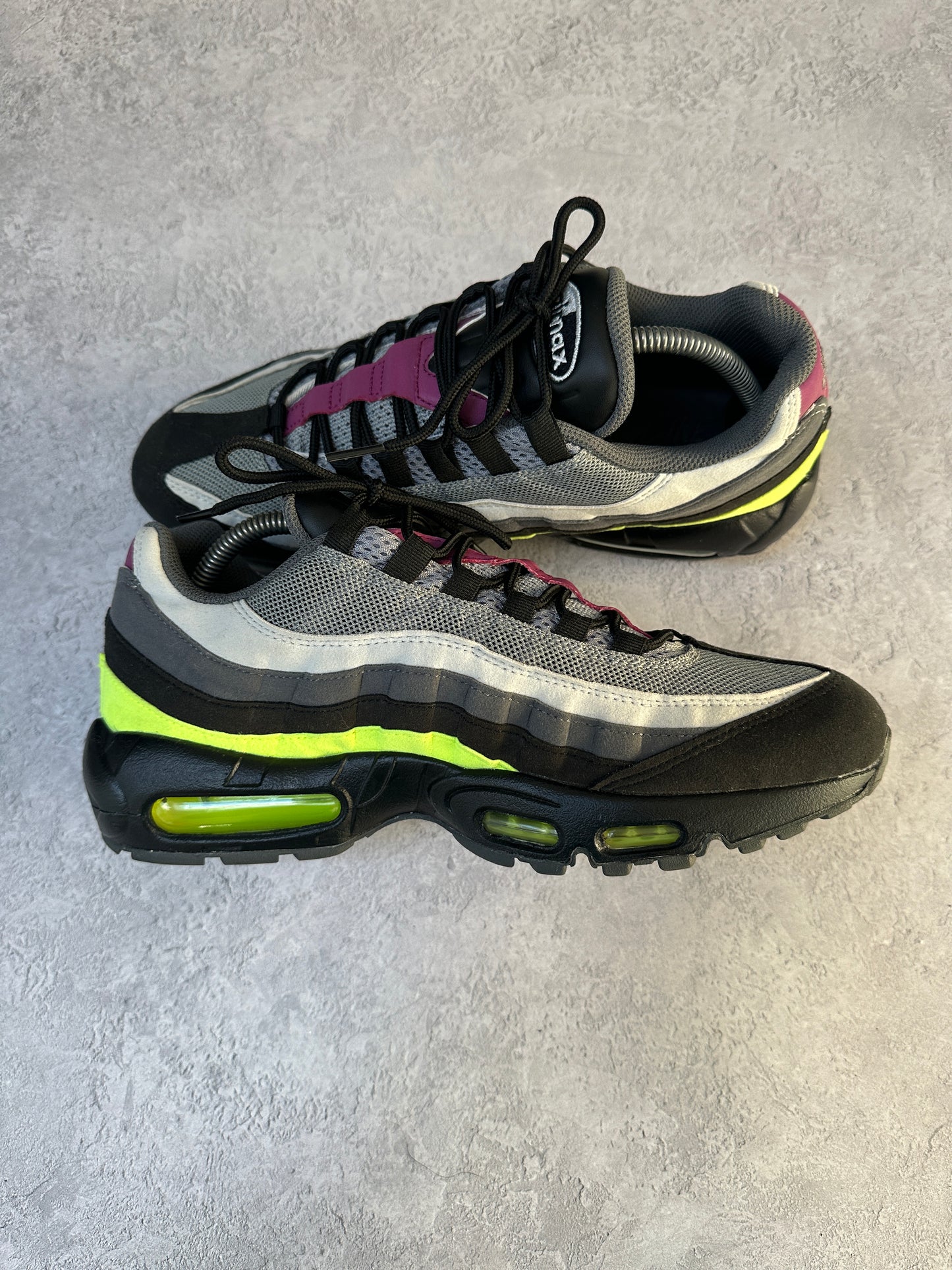 Nike Air Max 95 - 2020 Grey / Neon / Maroon IDs - UK8.5