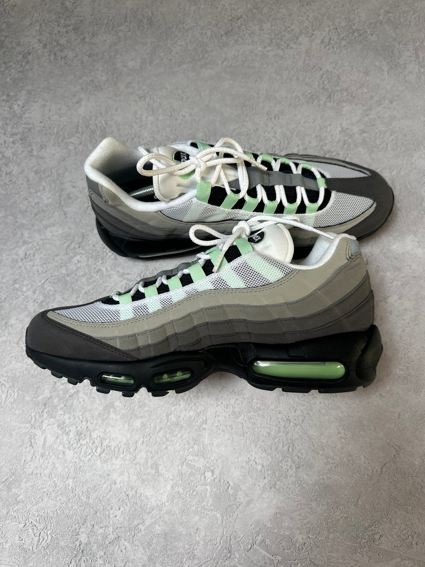 Nike Air Max 95 - Fresh Mint - UK9.5