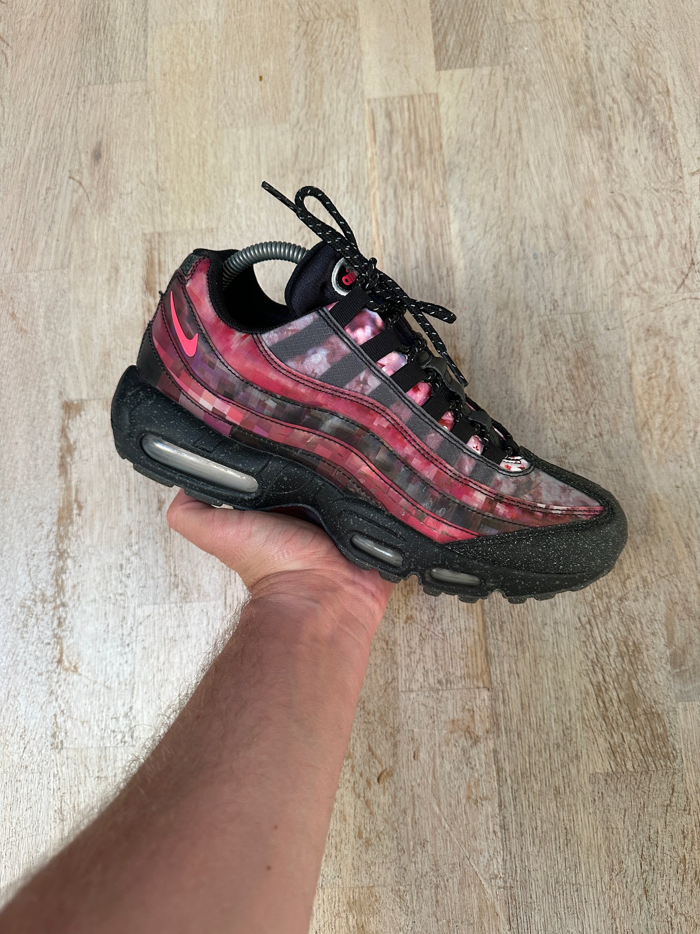 Nike Air Max 95 - Cherry Blossom - UK7.5