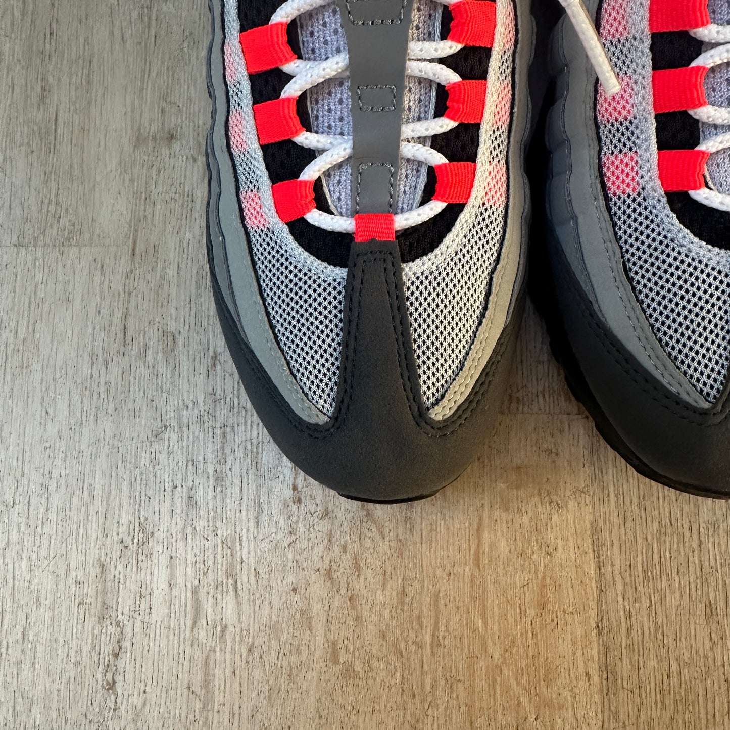 Nike Air Max 95 - Solar Red - UK7