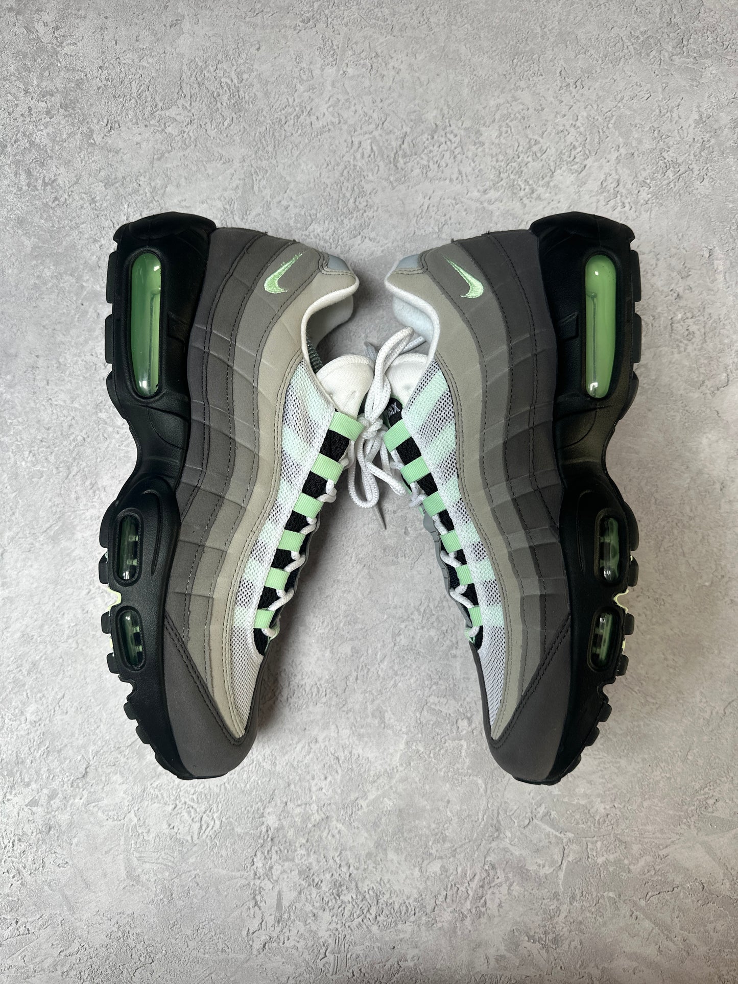 Nike Air Max 95 - Fresh Mint - UK9.5