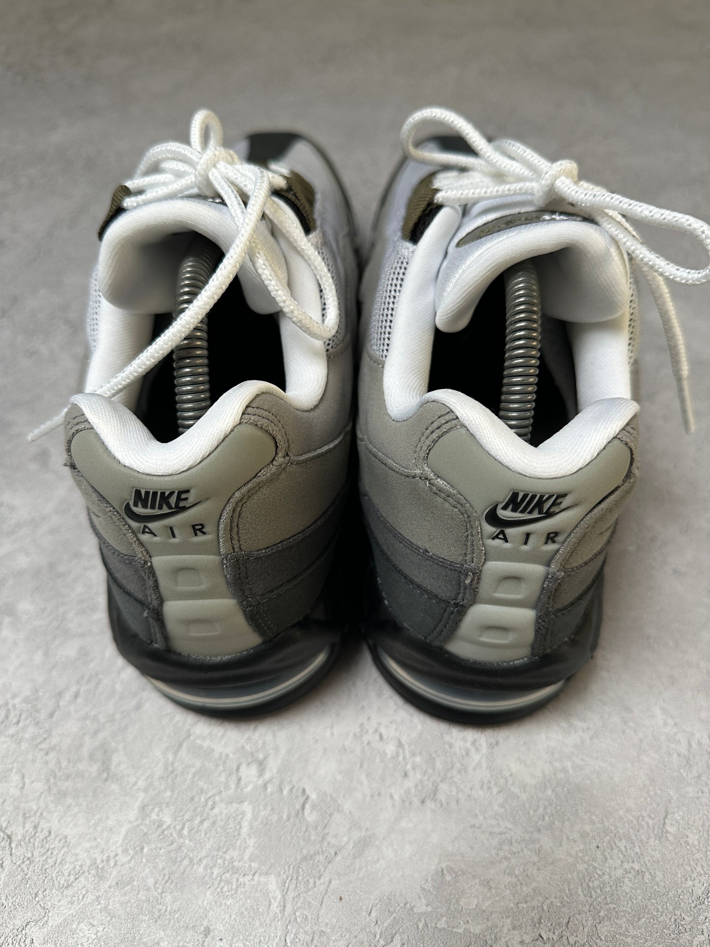 Nike Air Max 95 - Medium Olive - UK8.5