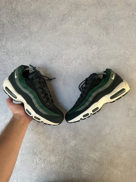 Nike Air Max 95 - Outdoor Green - UK8