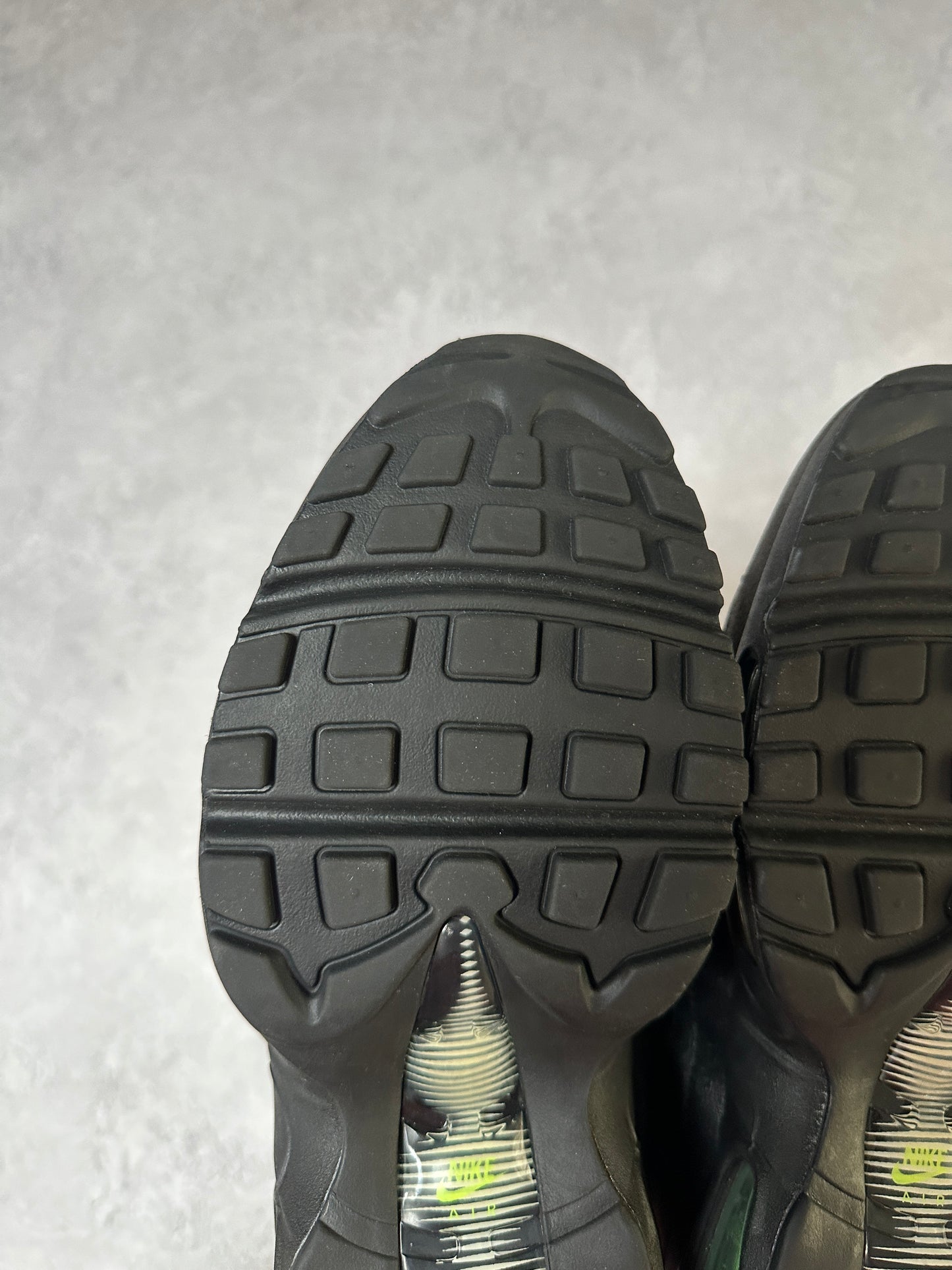 Nike Air Max 95 - Anti-Freeze - UK7.5