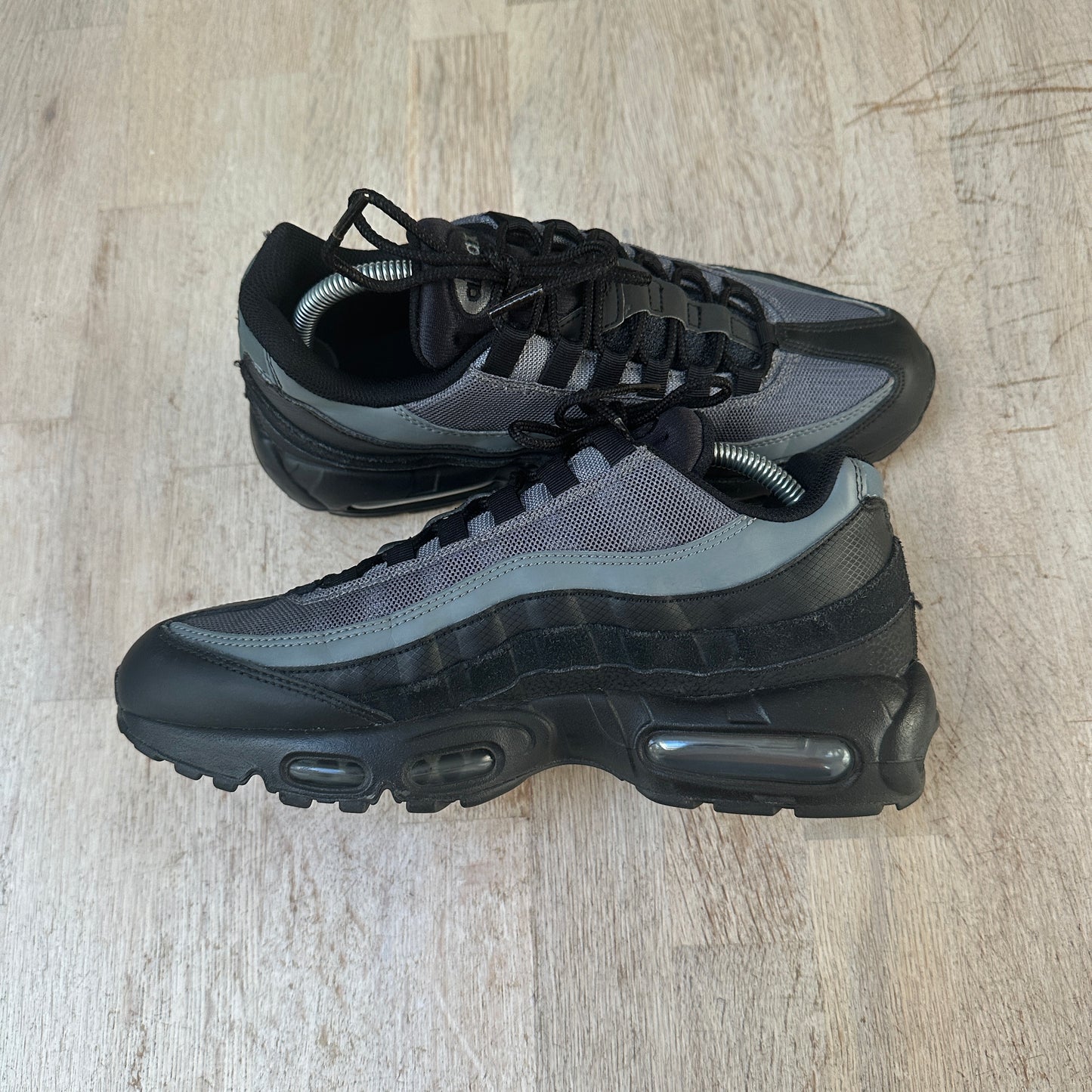 Nike Air Max 95 - Black / Smoke Grey - UK8