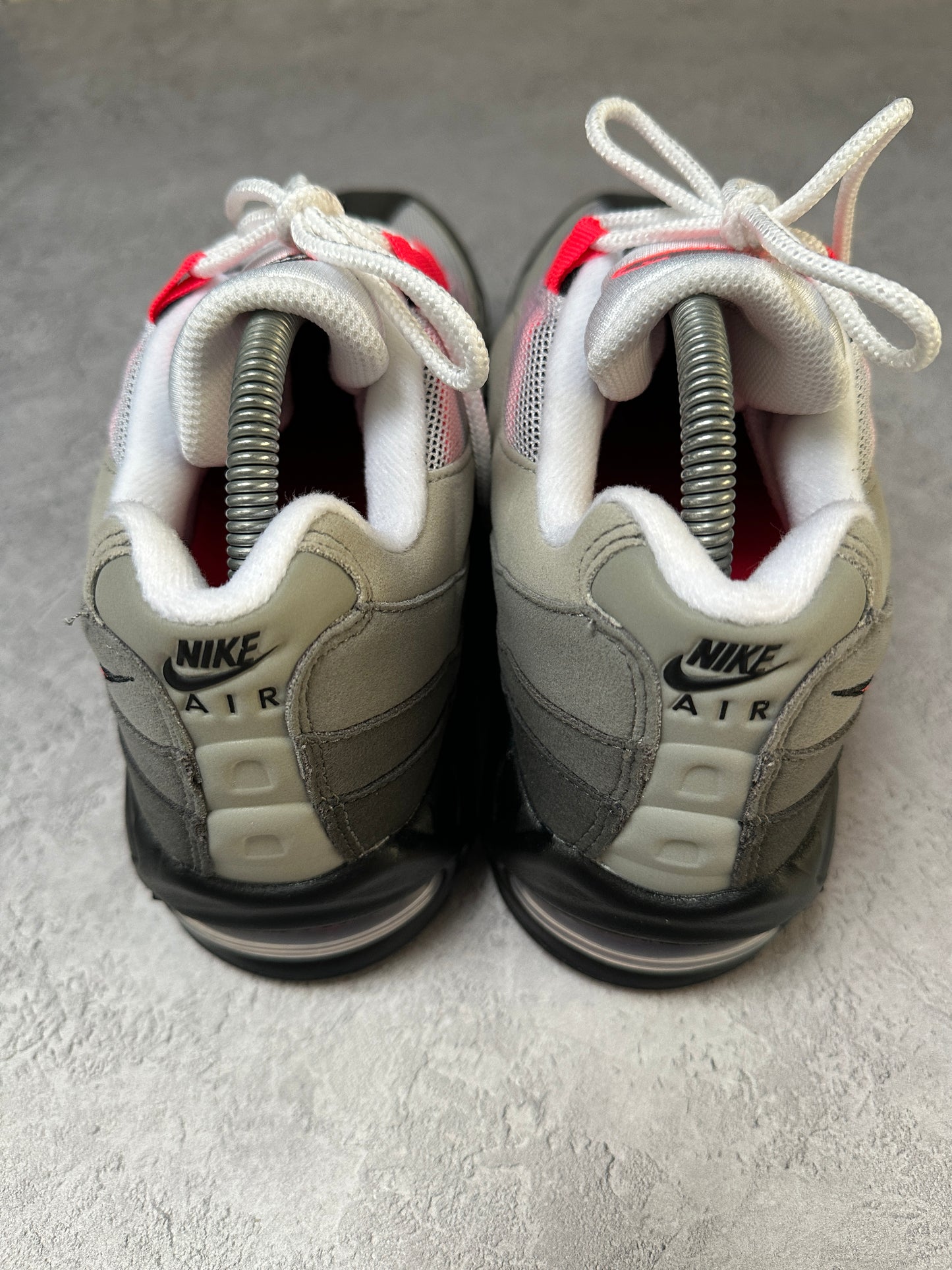 Nike Air Max 95 - Solar Red 2025 - UK7.5