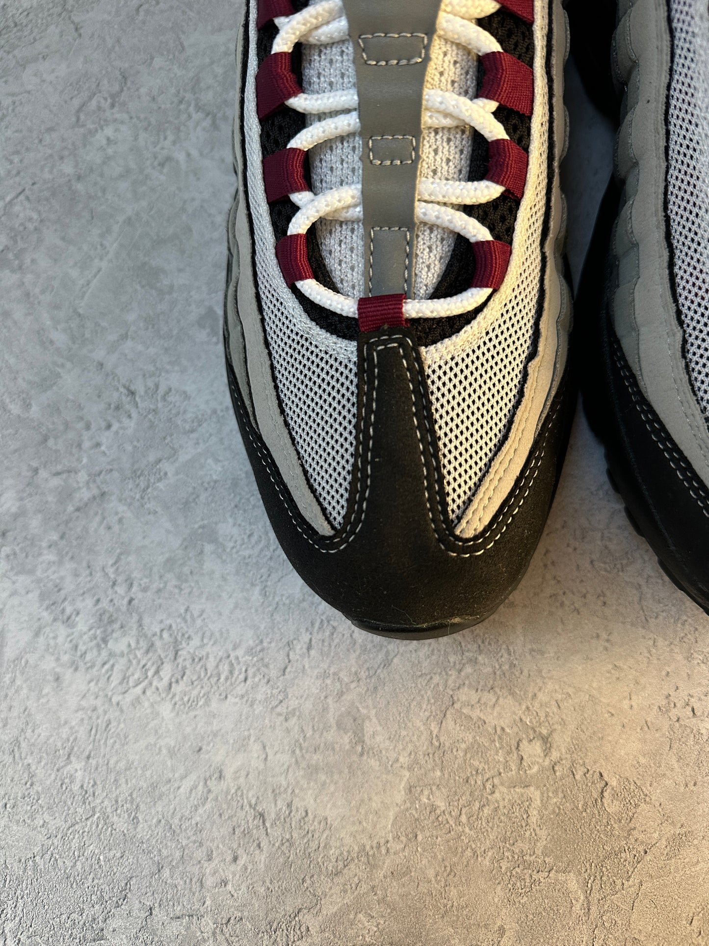 Nike Air Max 95 - Dark Beetroot - UK7.5