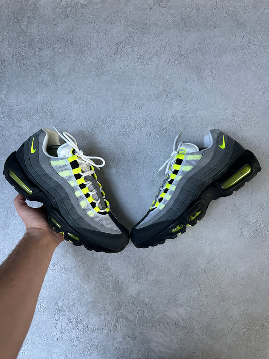 Nike Air Max 95 - Neon 2020 - UK10.5