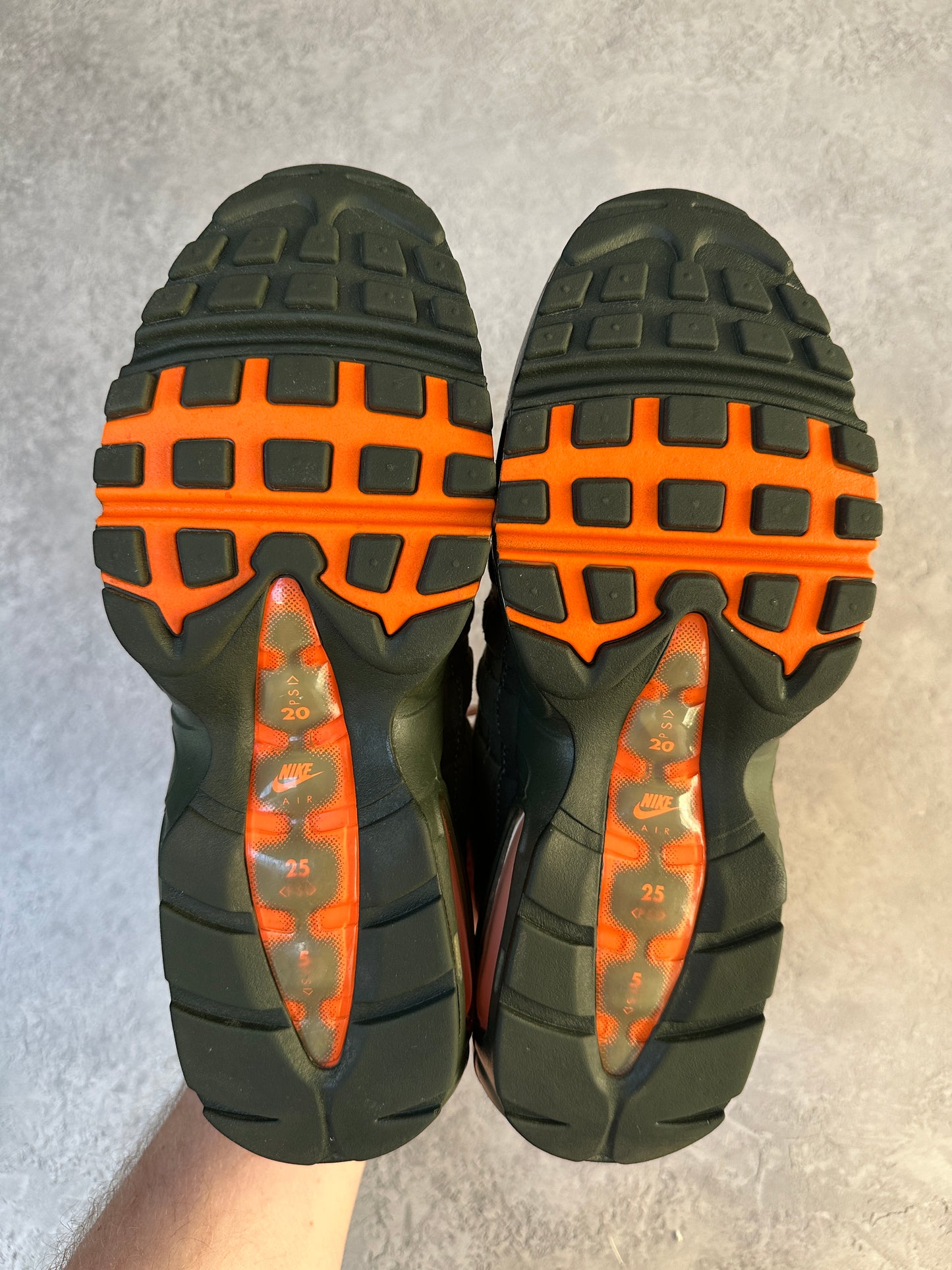 Nike Air Max 95 - Total Orange - UK7