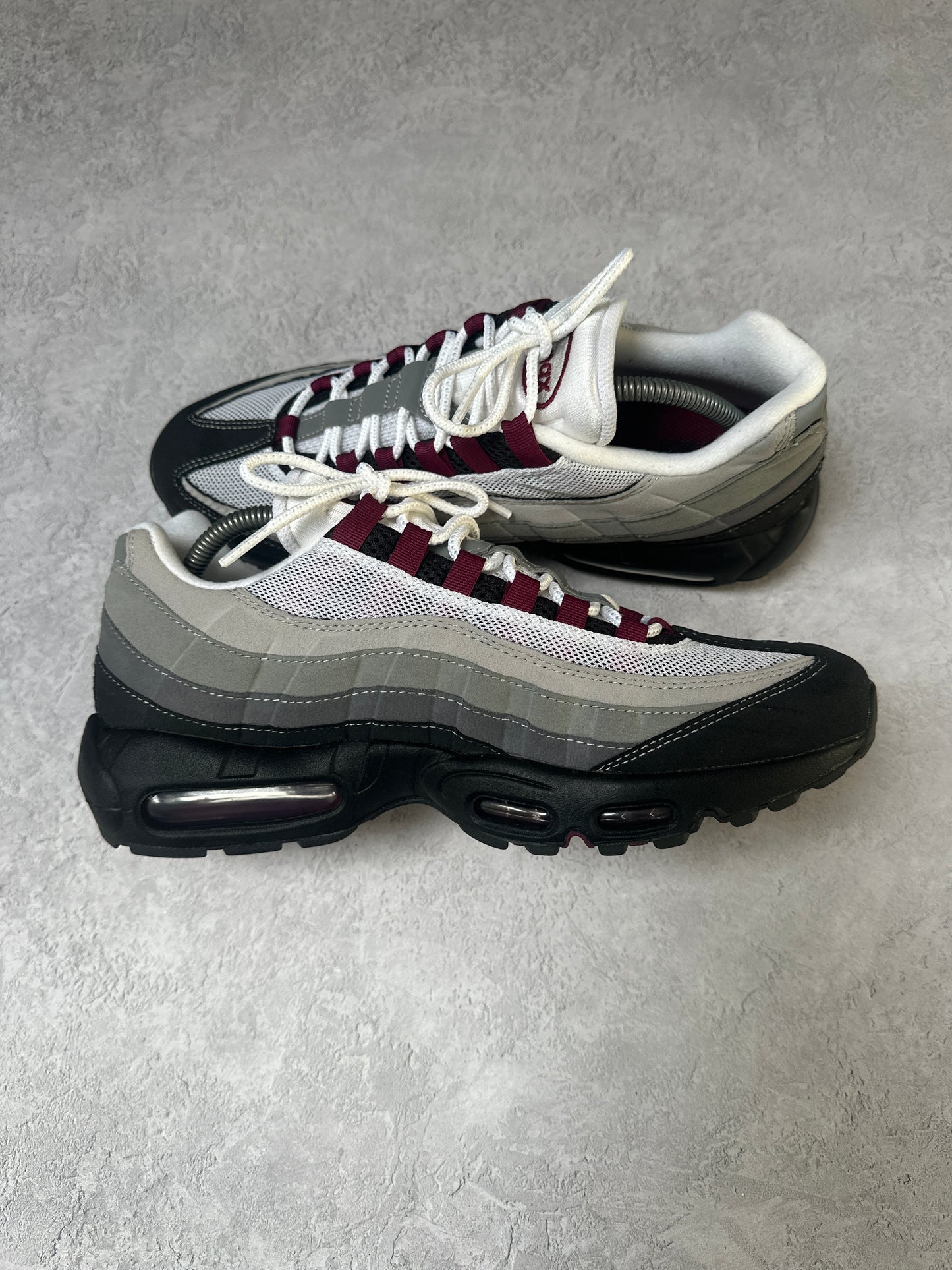 Nike Air Max 95 - Dark Beetroot - UK9.5