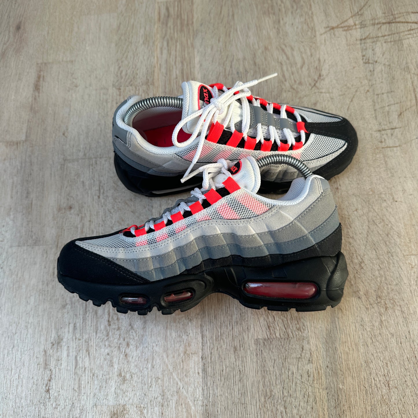 Nike Air Max 95 - Solar Red 2017 - UK5.5