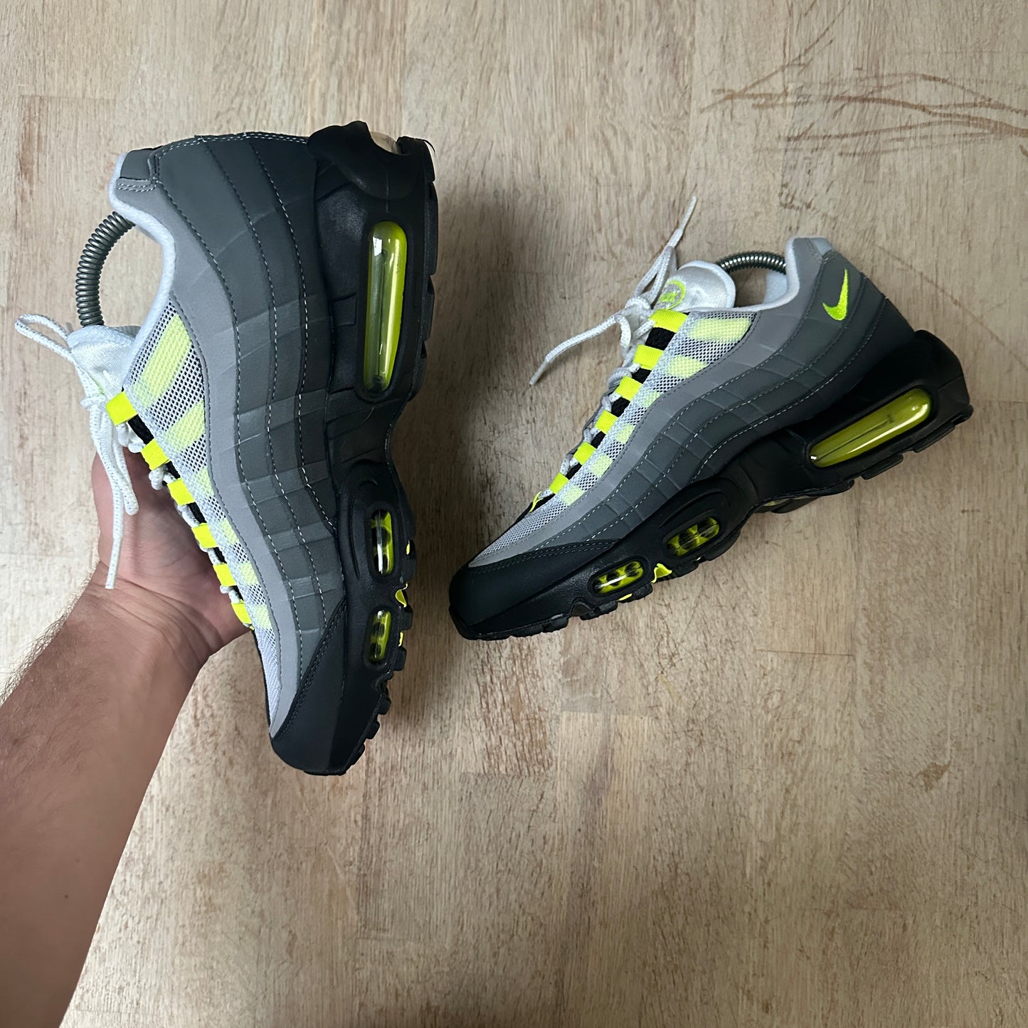 Nike Air Max 95 - Neon 2020 - UK7.5