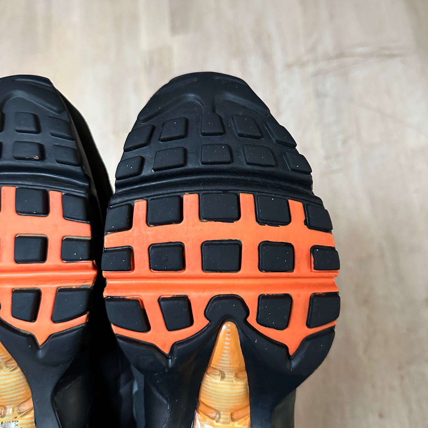 Nike Air Max 95 - Mandarin - UK9.5