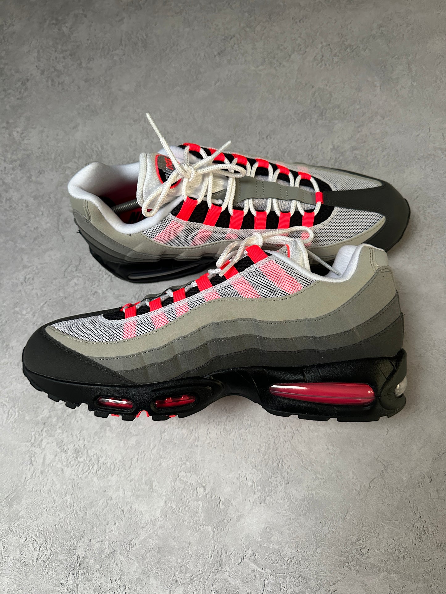 Nike Air Max 95 - Solar Red 2025 - UK13