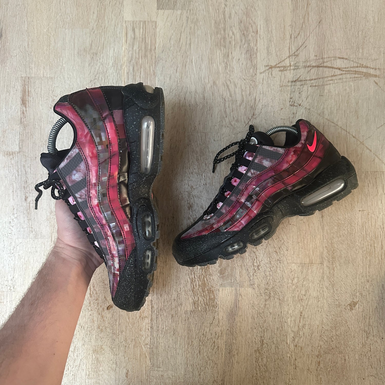 Nike Air Max 95 Cherry Blossom UK8 – RM Footwear