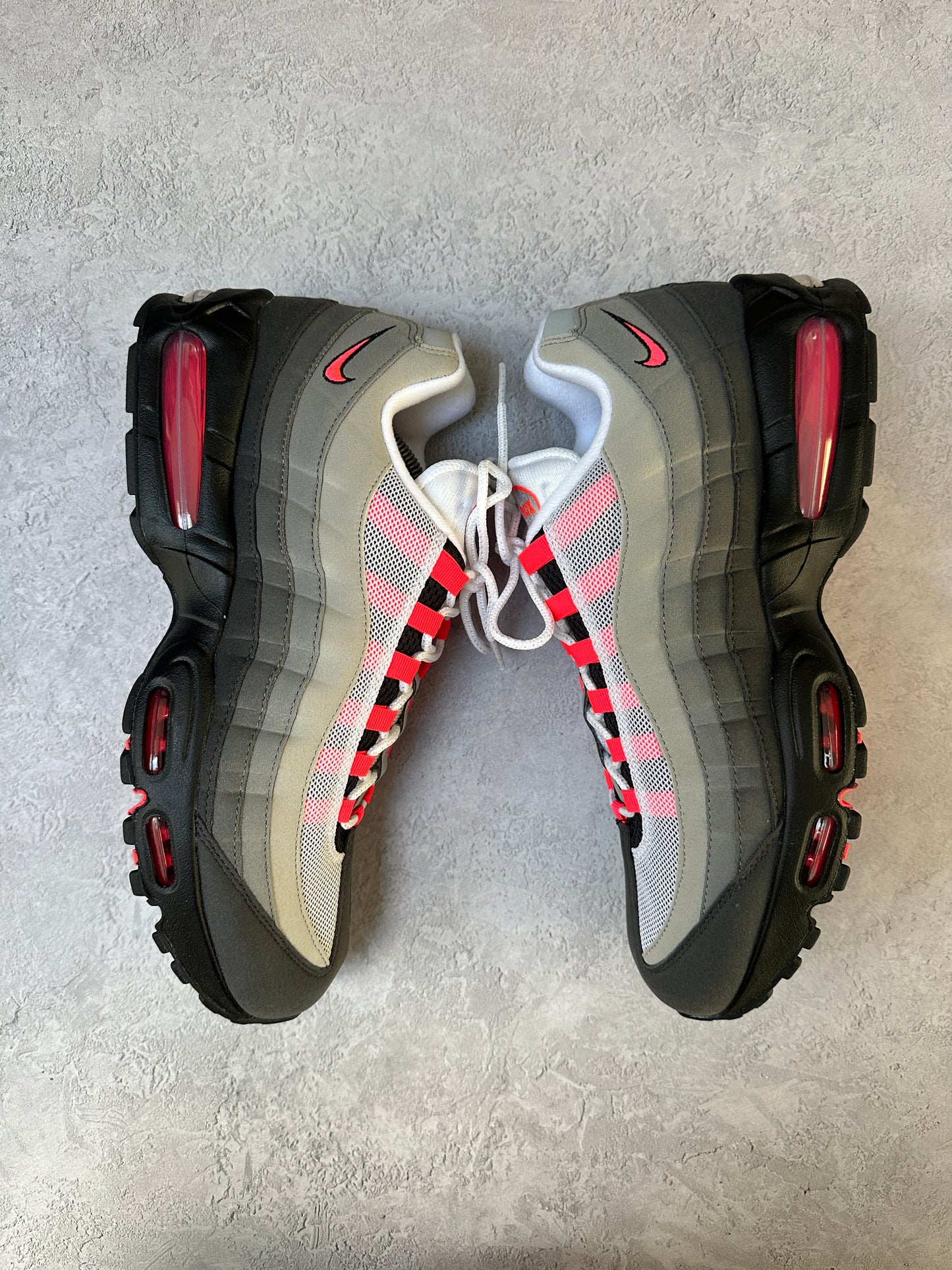 Nike Air Max 95 - Solar Red 2025 - UK12