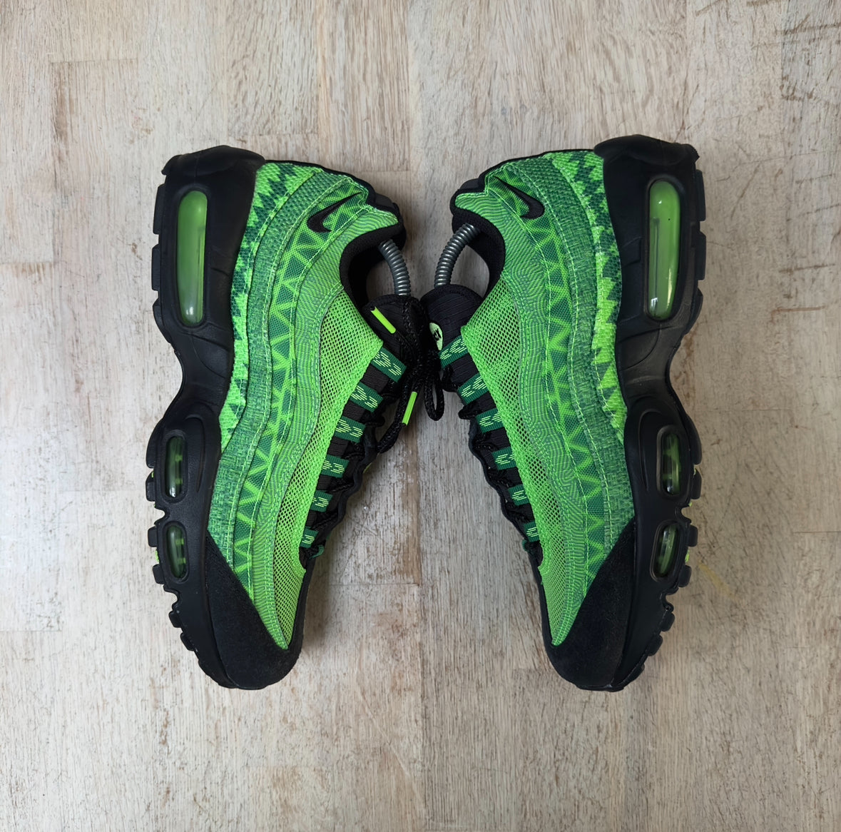 Nike Air Max 95 - Naija - UK7.5