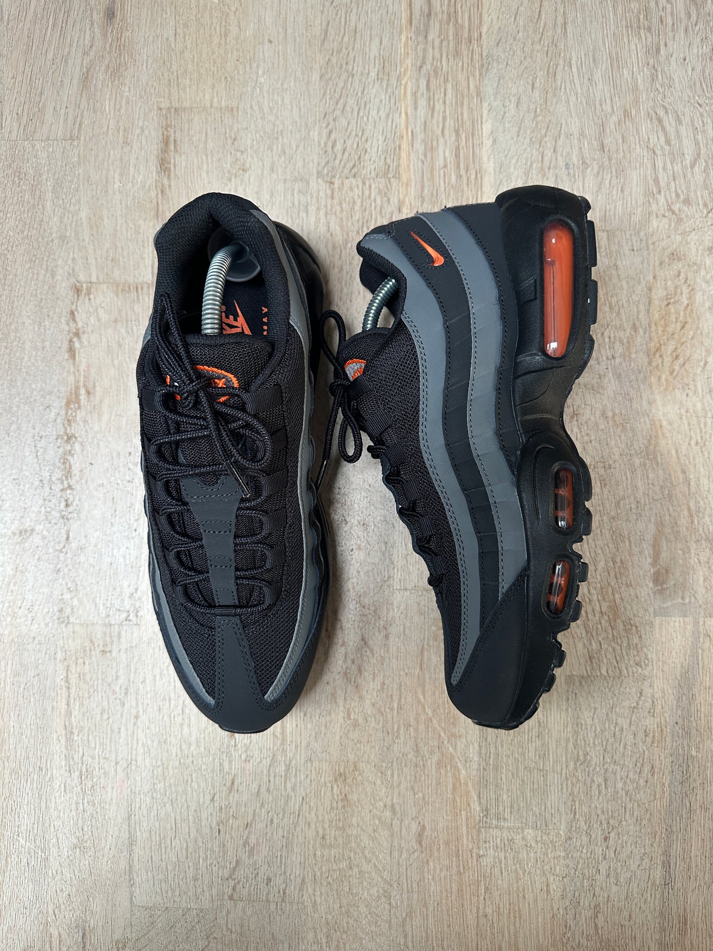 Nike Air Max 95 - Black / Safety Orange - UK9.5