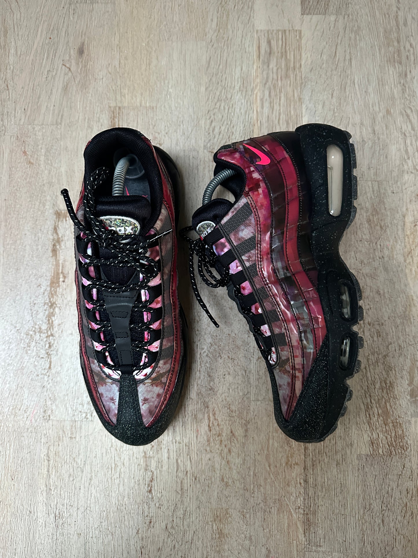 Nike Air Max 95 - Cherry Blossom - UK8.5