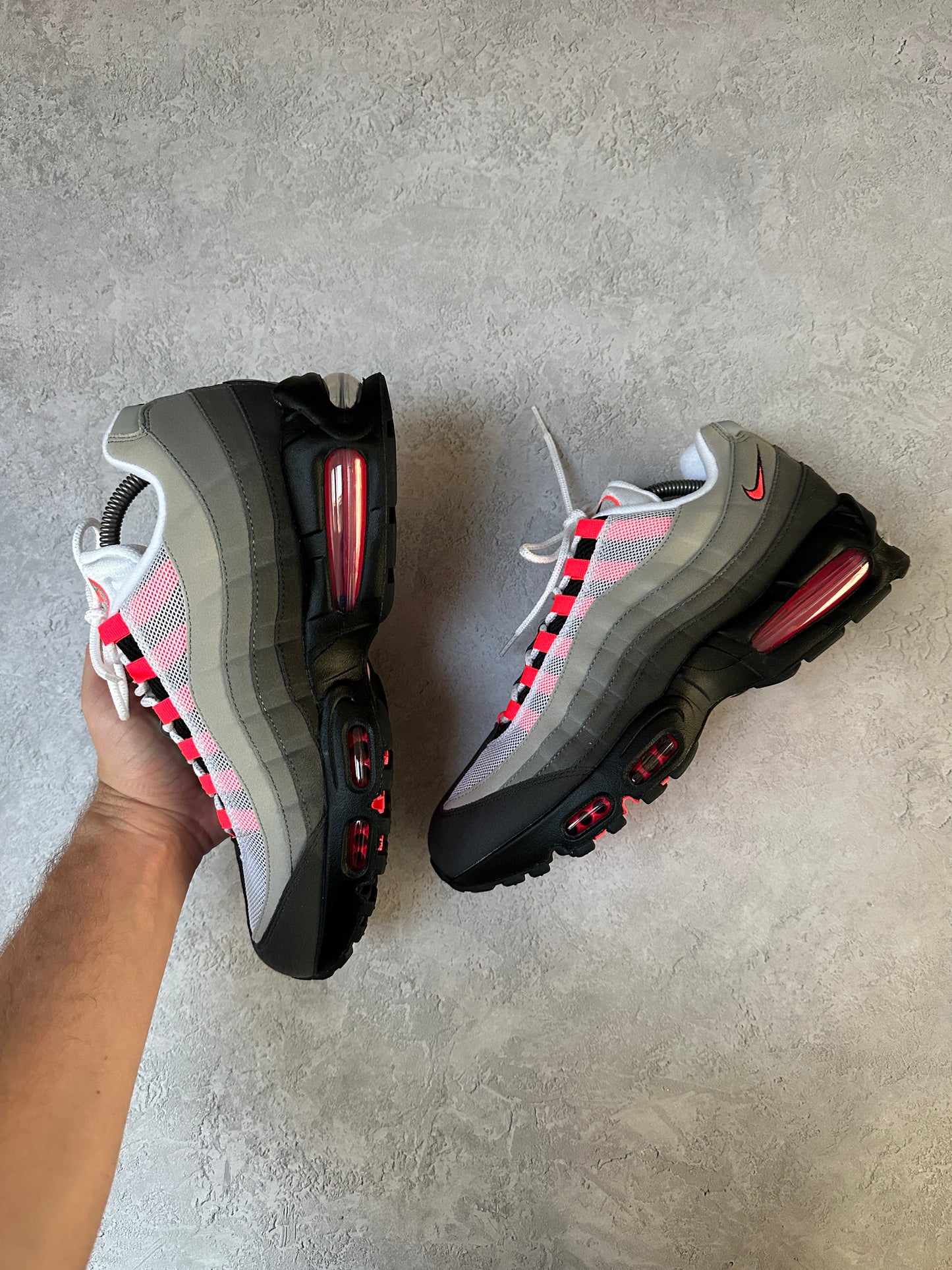 Nike Air Max 95 - Solar Red 2025 - UK9.5