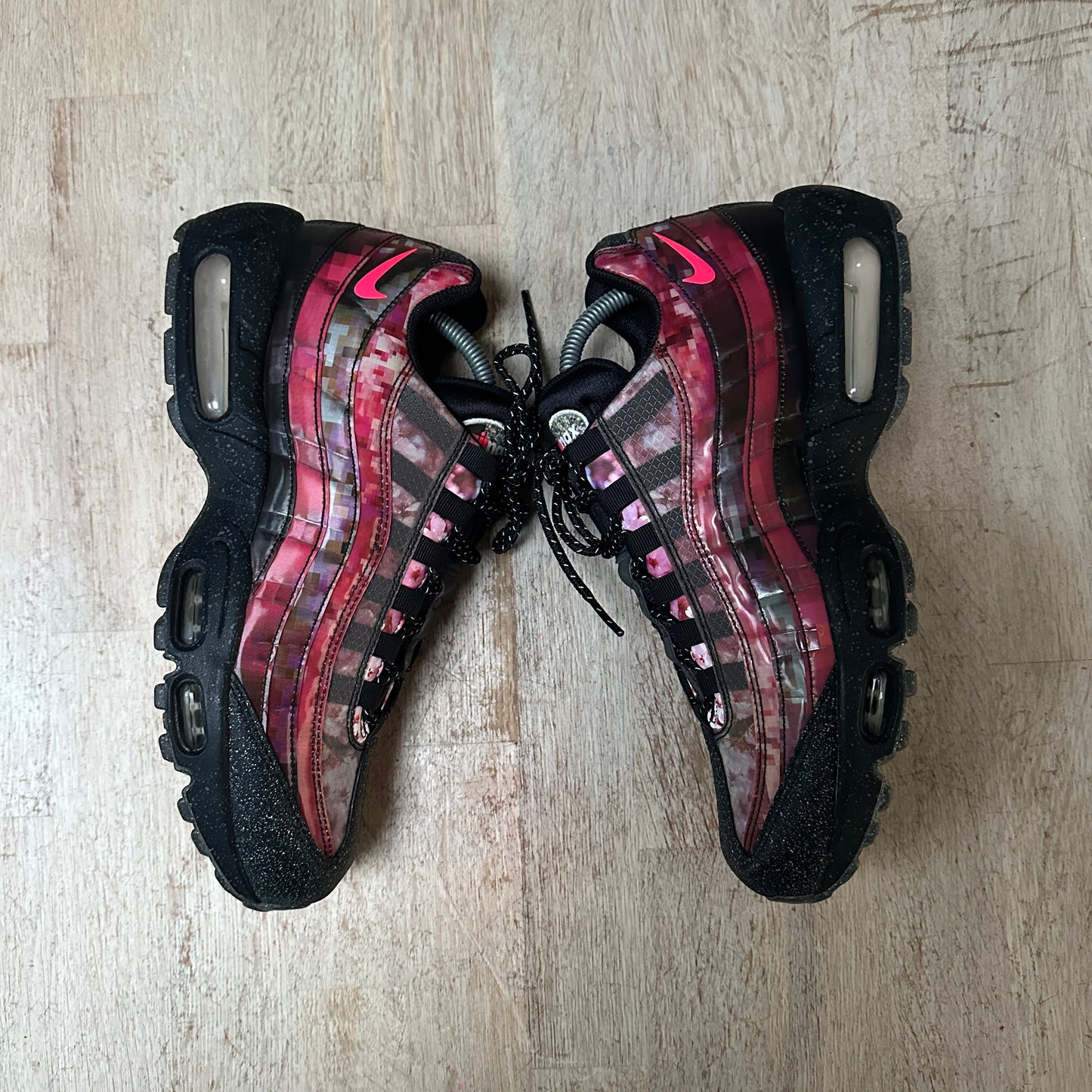 Nike Air Max 95 - Cherry Blossom - UK8.5