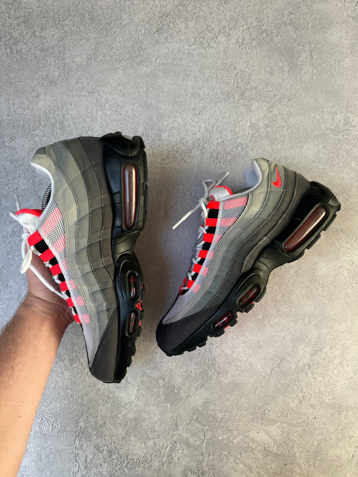 Nike Air Max 95 - Solar Red 2018 - UK9.5