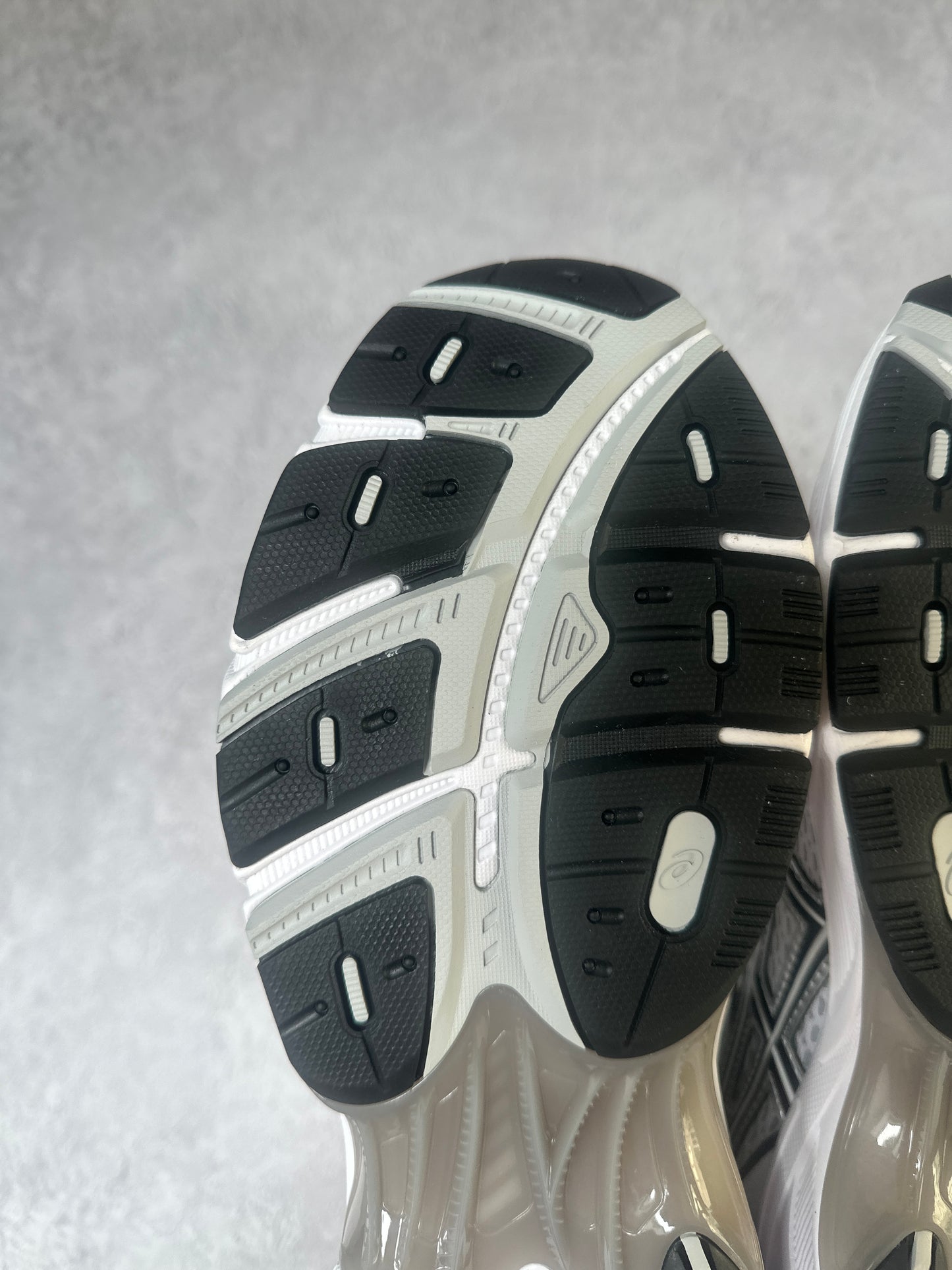 ASICS - JJJJound x GT2160 - UK9