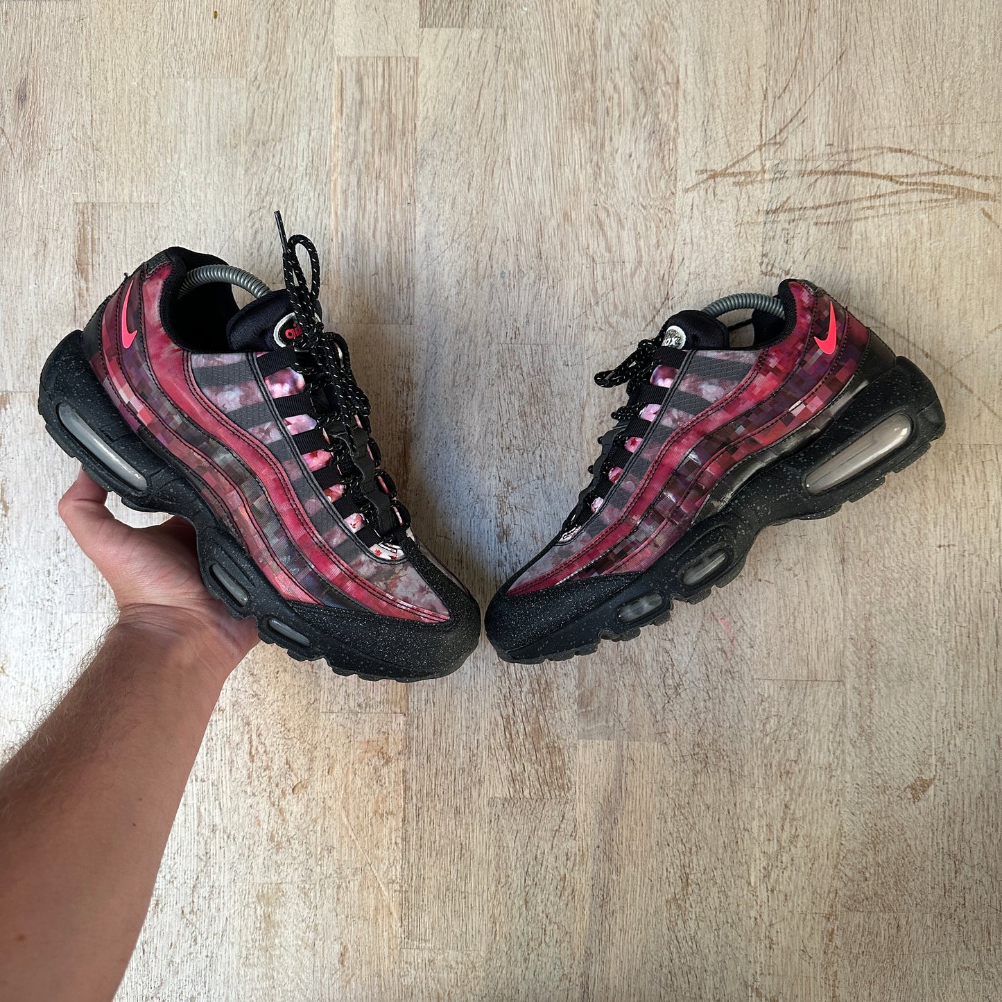 Nike Air Max 95 - Cherry Blossom - UK7.5