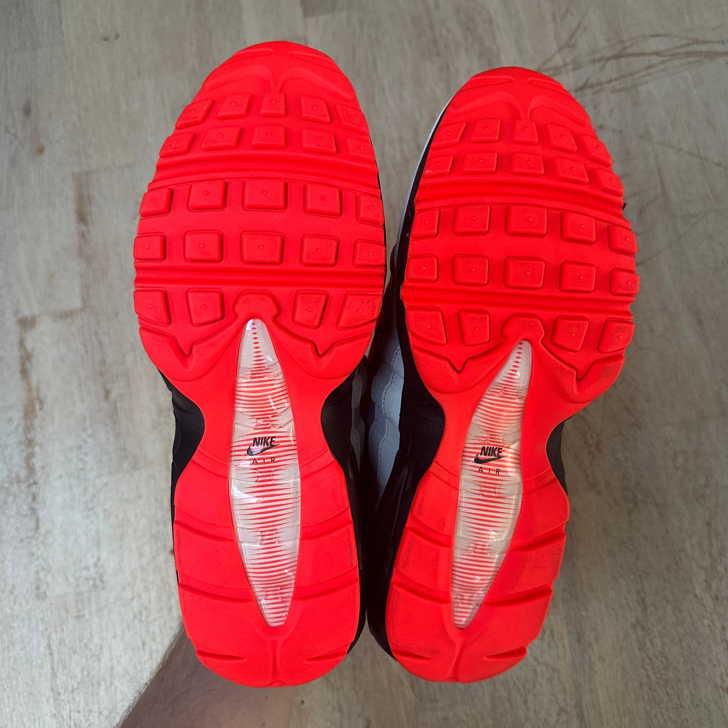 Nike Air Max 95 - Bright Crimson / Comet - UK7