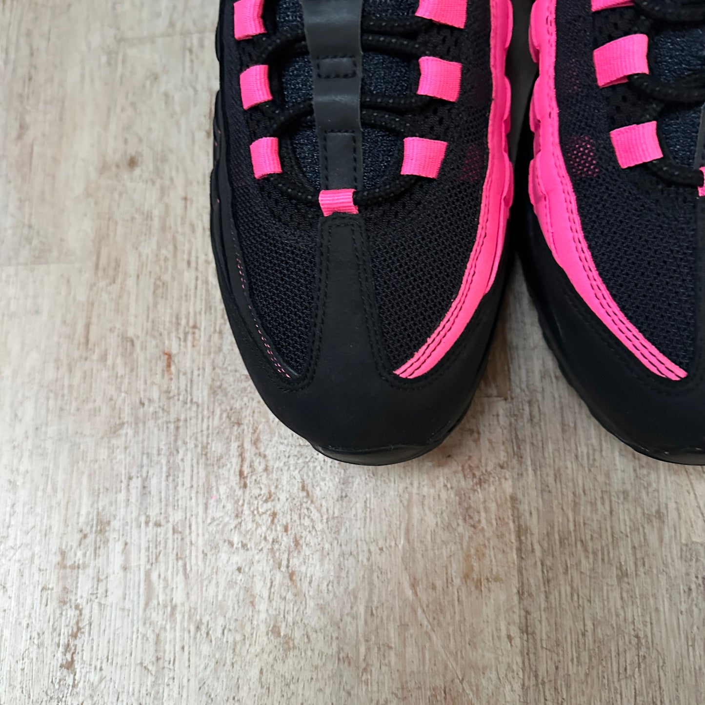 Nike Air Max 95 - Pink Blast - UK9