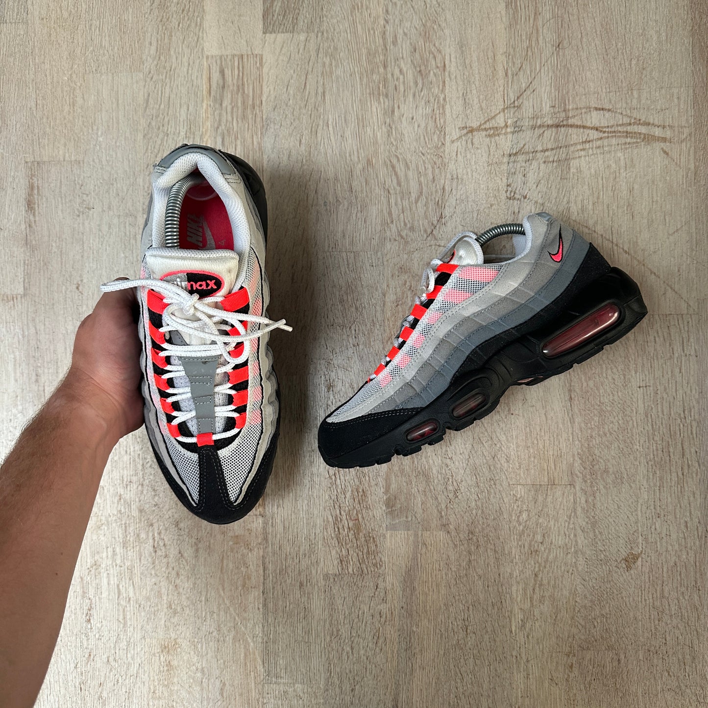 Nike Air Max 95 - Solar Red 2017 - UK7.5