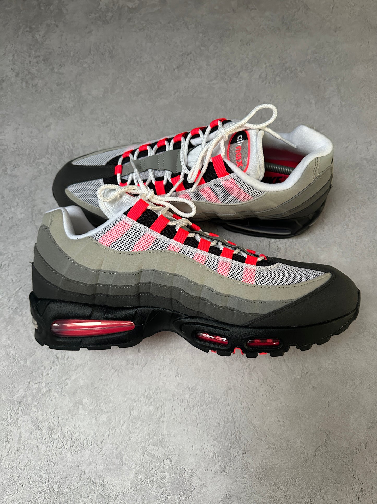 Nike Air Max 95 - Solar Red 2025 - UK13