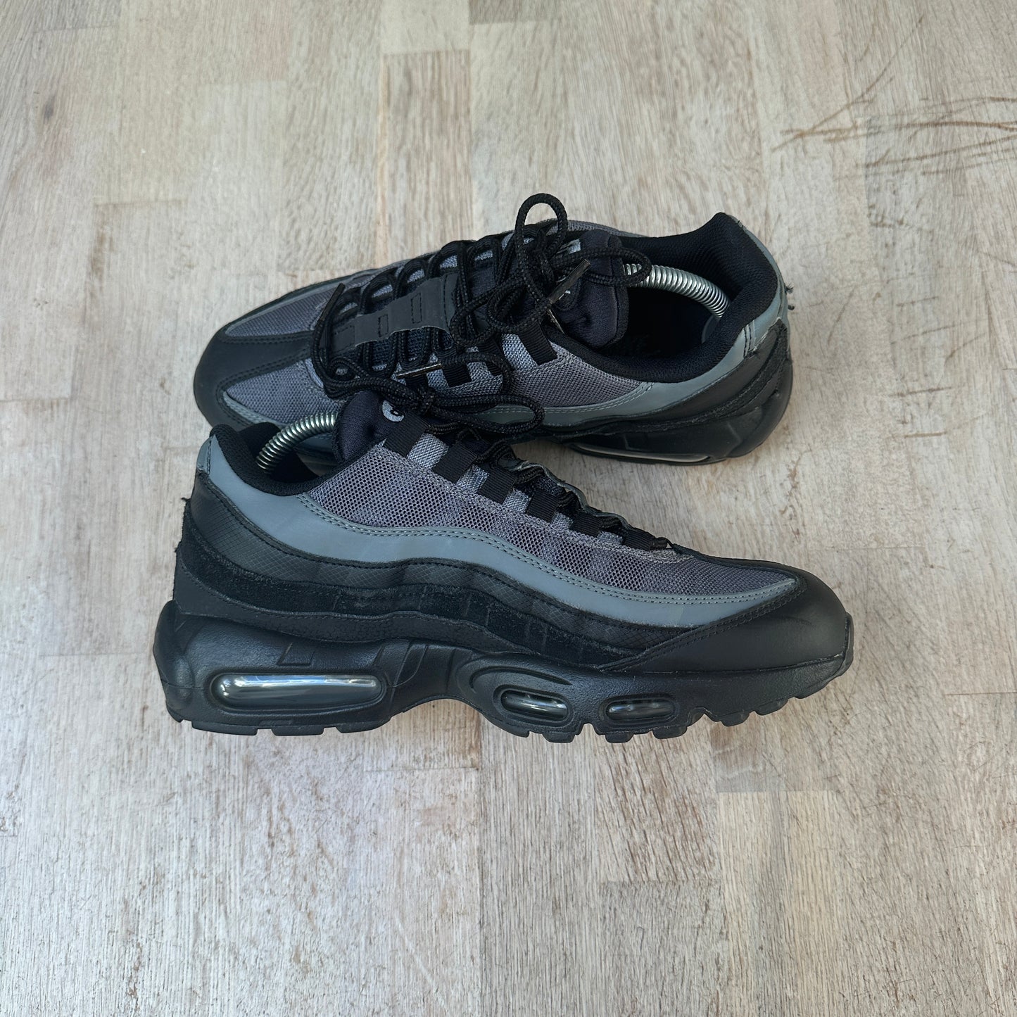 Nike Air Max 95 - Black / Smoke Grey - UK8