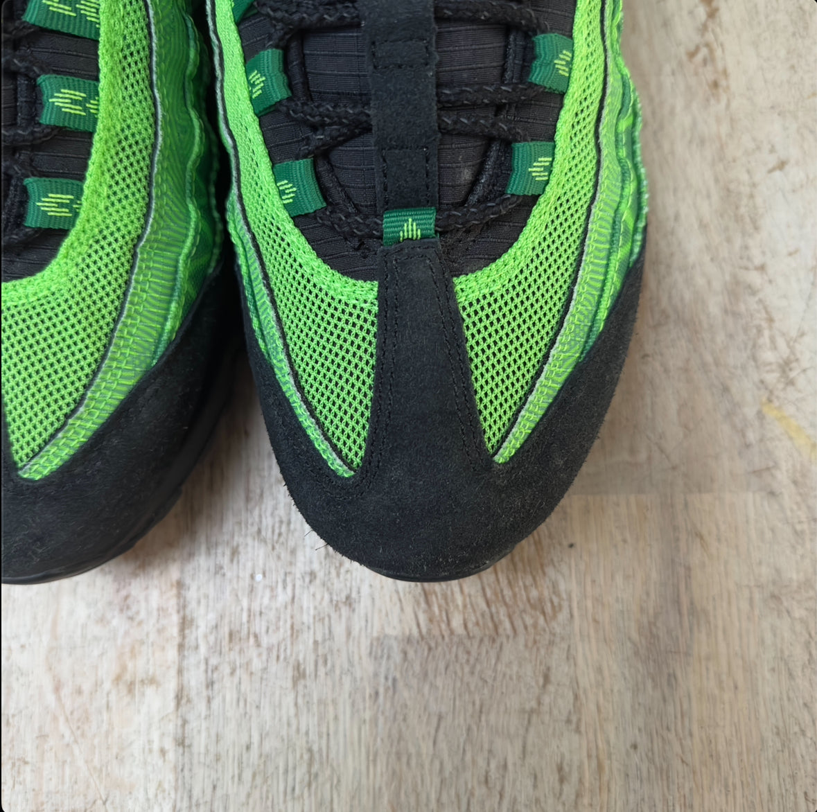 Nike Air Max 95 - Naija - UK7.5