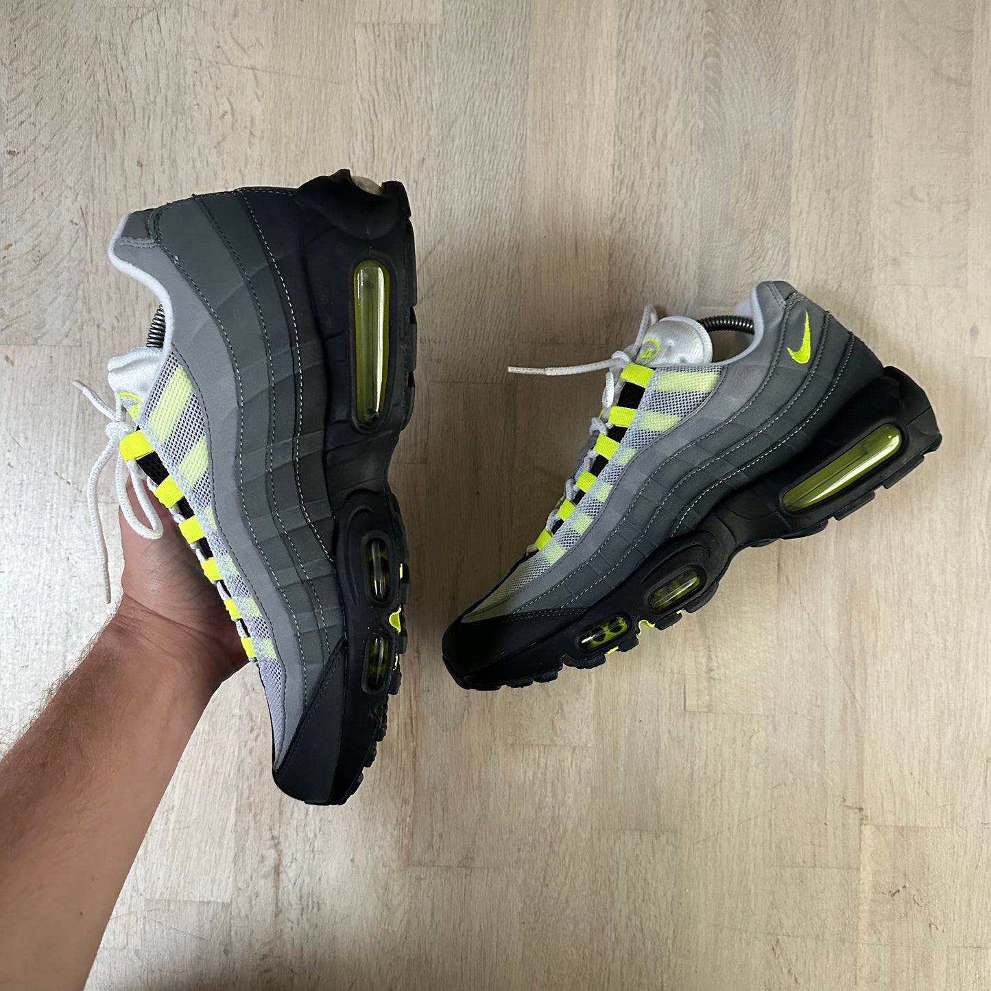 Nike Air Max 95 - Neon 2020 - UK9.5