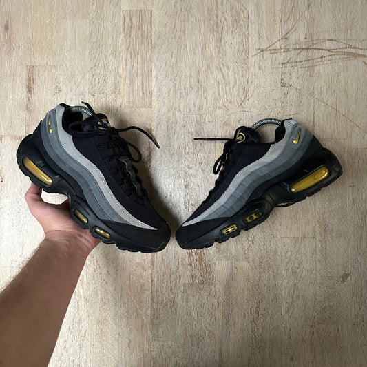 Nike Air Max 95 - Batman - UK6